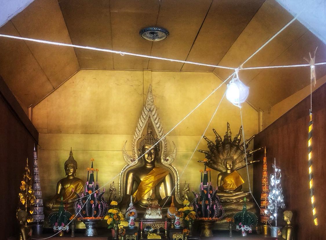 วัดขามเฒ่าดอนหมู Wat Kham Thao Don Mu