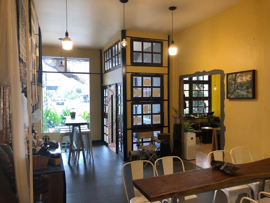 Dusty Rust-Eze Craft and Art Bar | Coffeehouse