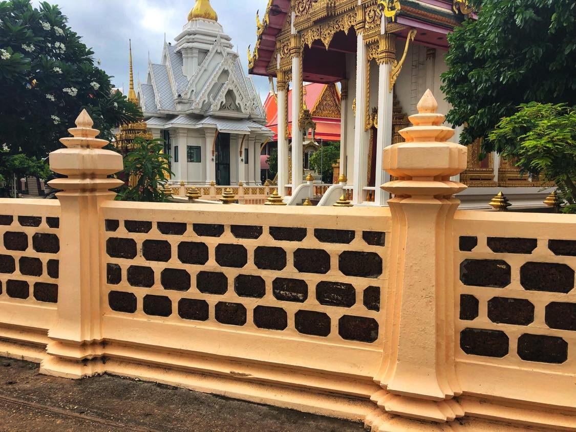 วัดแจ้งแสงอรุณ (พระอารามหลวง)