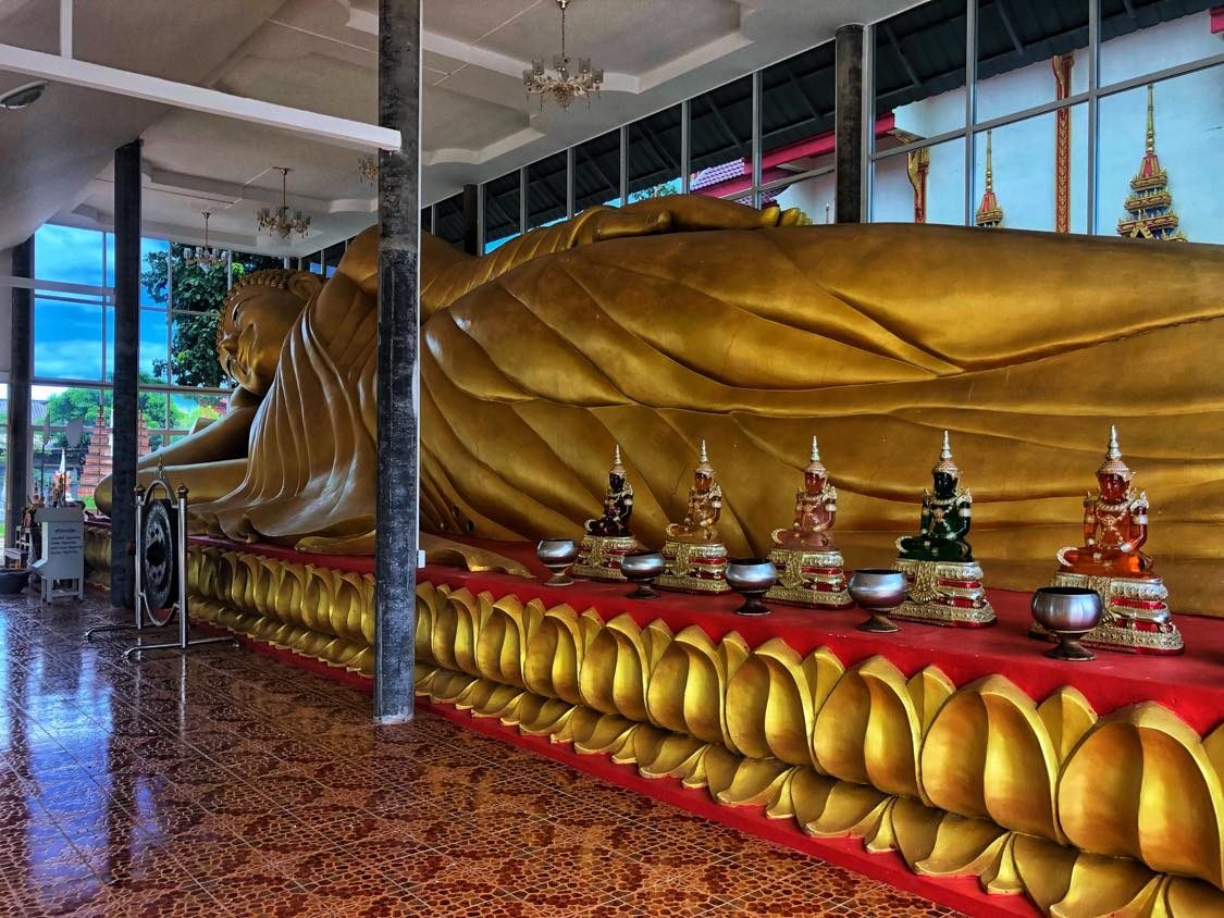 วัดวงศ์ศรีดาราม สกลนคร