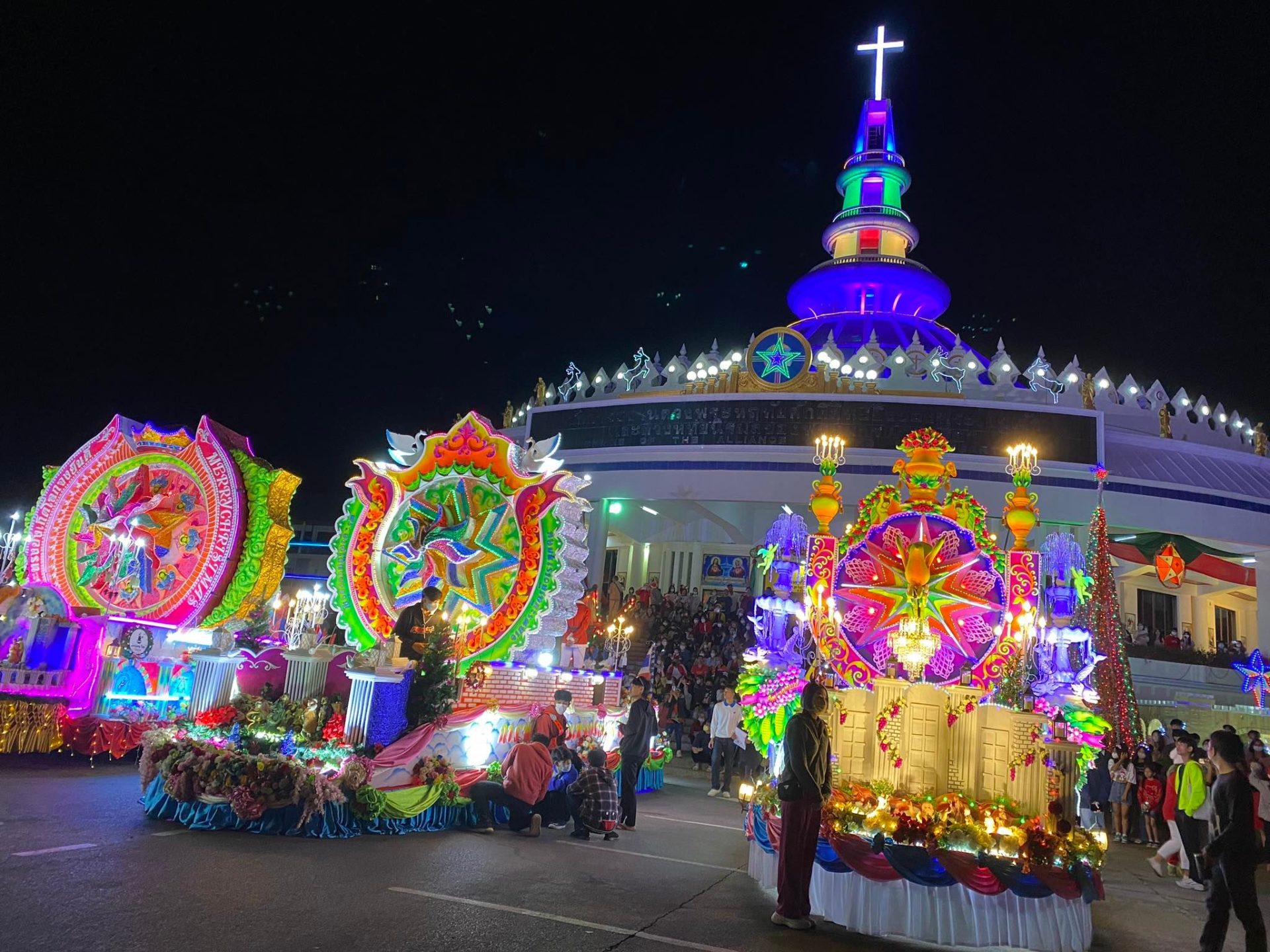 Thailand Christmas Day Festival at St. Joseph School