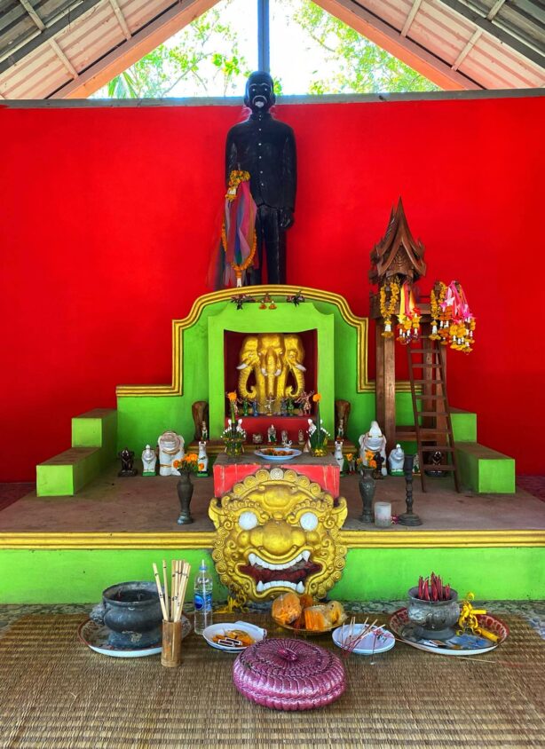 Wat Phrathat Phon Thong