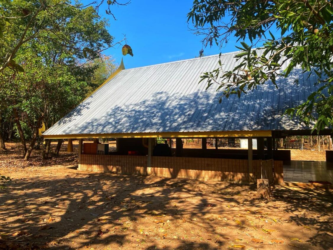 วัดป่าบ้านลาดสมบูรณ์ใหม่ Sakon Nakhon