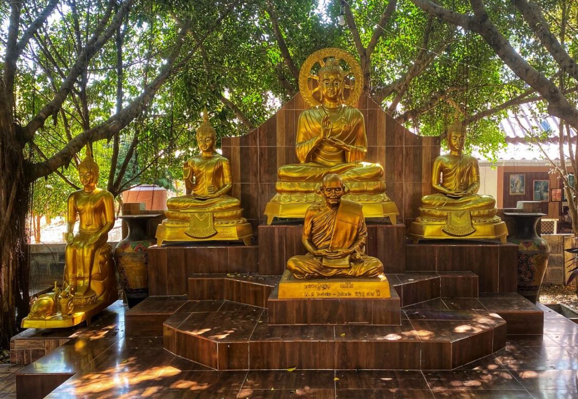 สำนักสงฆ์ภูพานวิหารธรรม Sakon Nakhon
