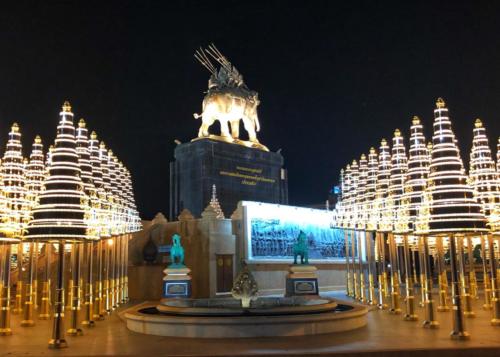 King Rama I Monument Buriram