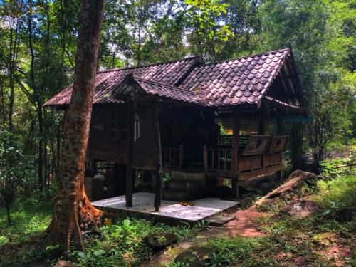 Phra That Phu Phek, Sakon Nakon
