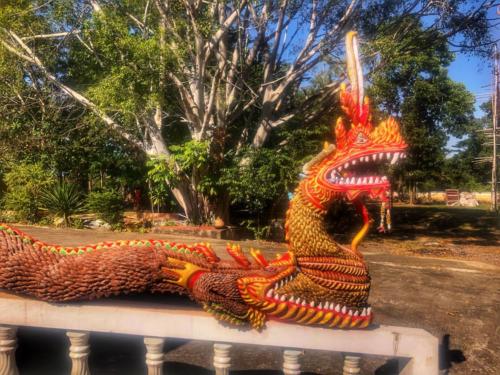 Wat Ban Dong Phatthana