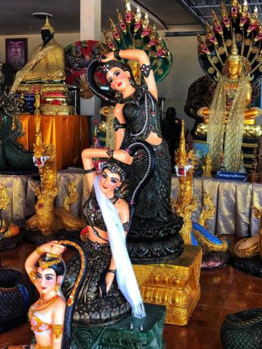 Wat Chaeng Saeng Arun in Phanna Nikhom
