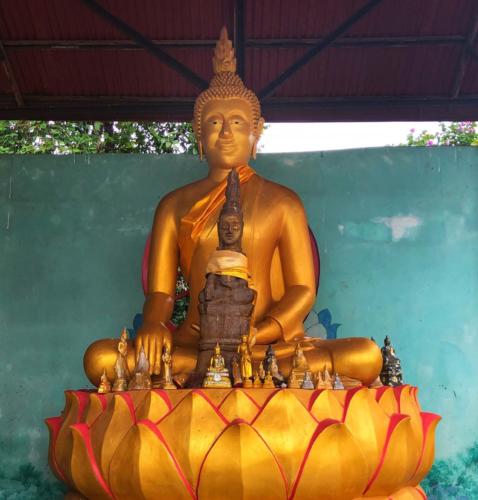 Wat Chaeng Saeng Arun in Phanna Nikhom
