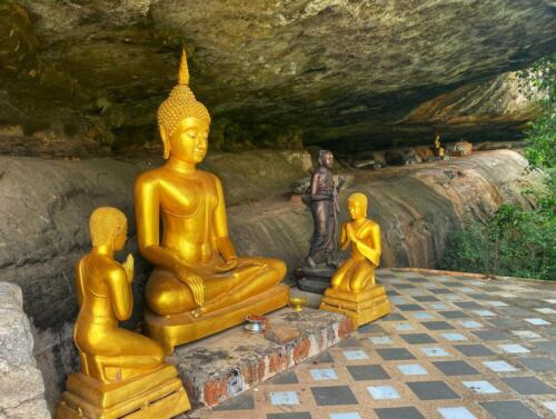 Wat Khao Tham Phra - Historic Thailand Cave Temple