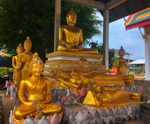 Wat Maha Phom Phothirat