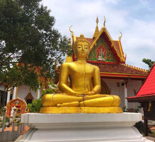 Wat Maha Phom Phothirat