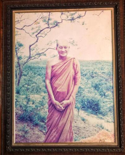 Wat Pa Saeng Tham Khantiko
