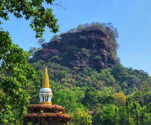 Wat Phu Tok, Wat Chetiya Khiri Wihan, Bueng Kan