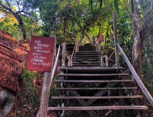 Wat Phu Tok, Wat Chetiya Khiri Wihan, Bueng Kan