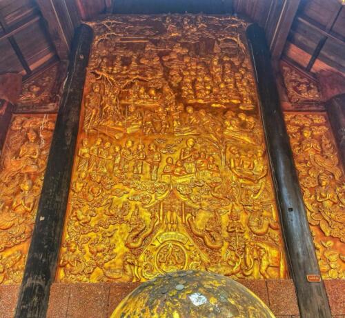 Wat Sawang Hua Na Kham - Kalasin Temples