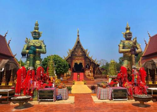 Wat Sawang Hua Na Kham - Kalasin Temples