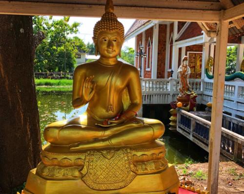 วัดสว่างเต็กสมบูรณ์ - Sakon Nakhon