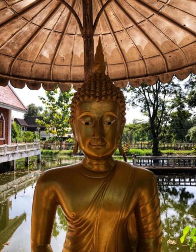 วัดสว่างเต็กสมบูรณ์ - Sakon Nakhon