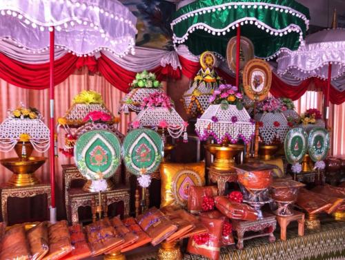 วัดสว่างเต็กสมบูรณ์ - Sakon Nakhon