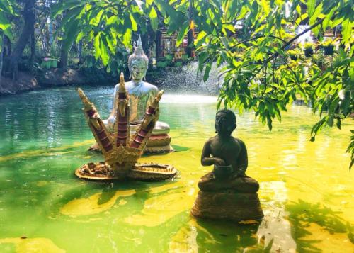 Wat Si Panyaram Temple - Sakon Nakhon