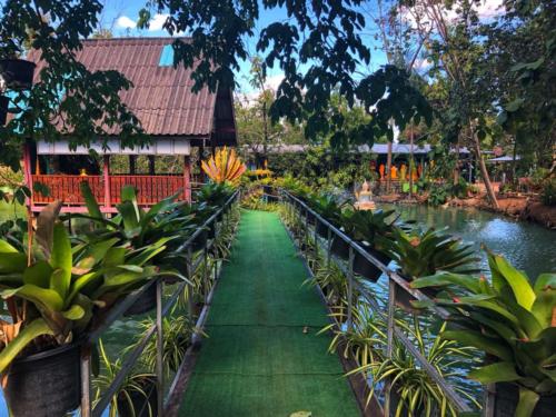 Wat Si Panyaram Temple - Sakon Nakhon
