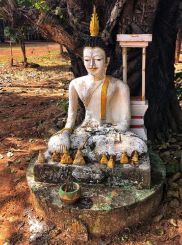 Wat Si Panyaram Temple - Sakon Nakhon