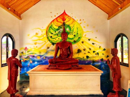 Wat Si Panyaram Temple - Sakon Nakhon
