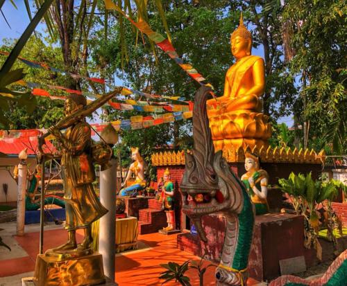 Wat Si Sawat, Sakon Nakhon