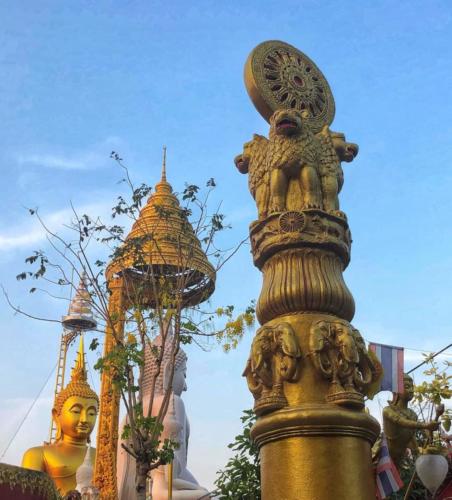 Wat Tai Phra Chao Yai Ong Tue