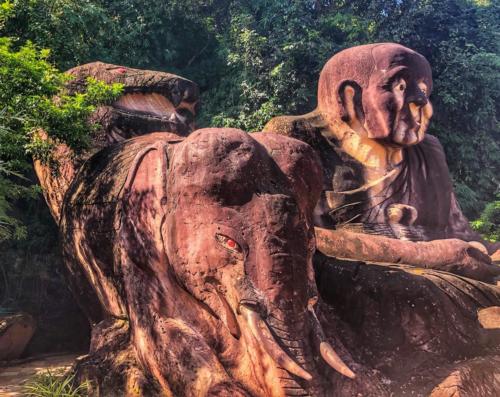 Wat Tham Pha Daen Luang Pu Thuat Sculpture