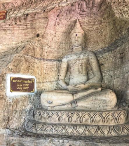 Wat Tham Pha Daen Thai Stone Art